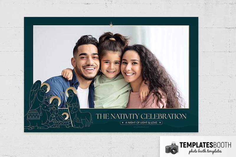 Christmas Nativity photo booth template: landscape print with one photo pinned to a wall